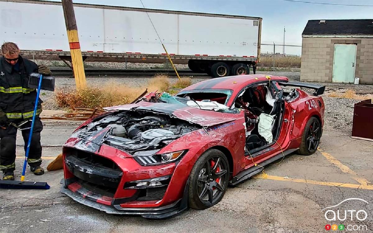 Firefighters in Training Trash a 2020 Shelby GT500